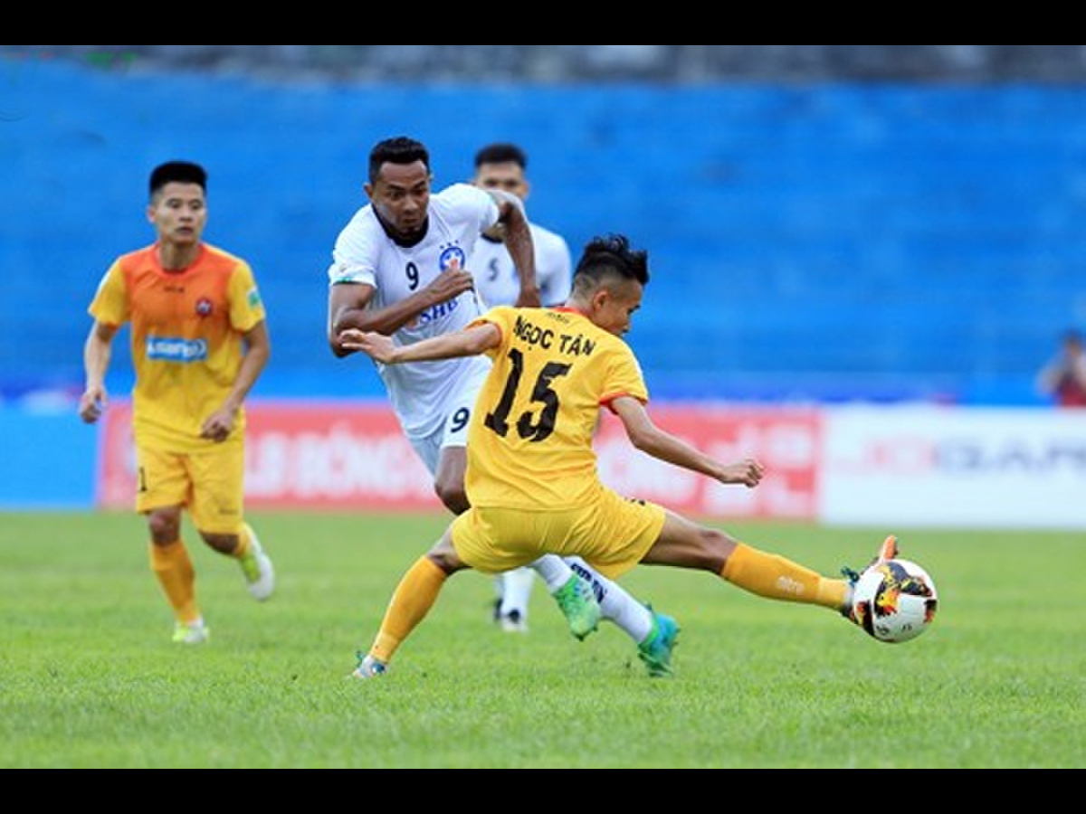 Tình Hình Lực Lượng Trước Trận Đấu
